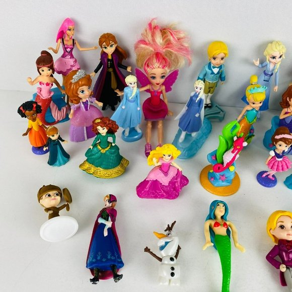 Disney Toy Lot Disney Princesses Toy Figures Varying Sizes Cake Toppers Girls - Picture 2 of 11